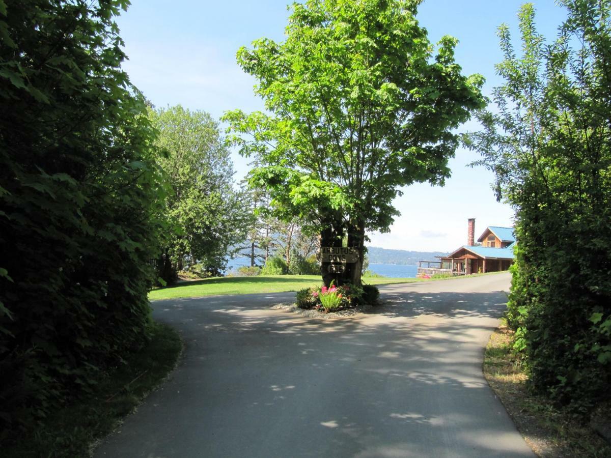 Arbutus Cove Guesthouse Metchosin Exterior photo